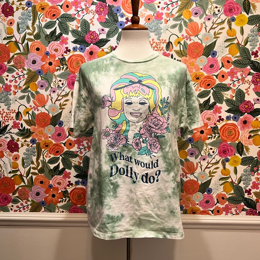 Dolly Parton Green What Would Dolly Do Tee Short Sleeve Tie Dye XS/Small